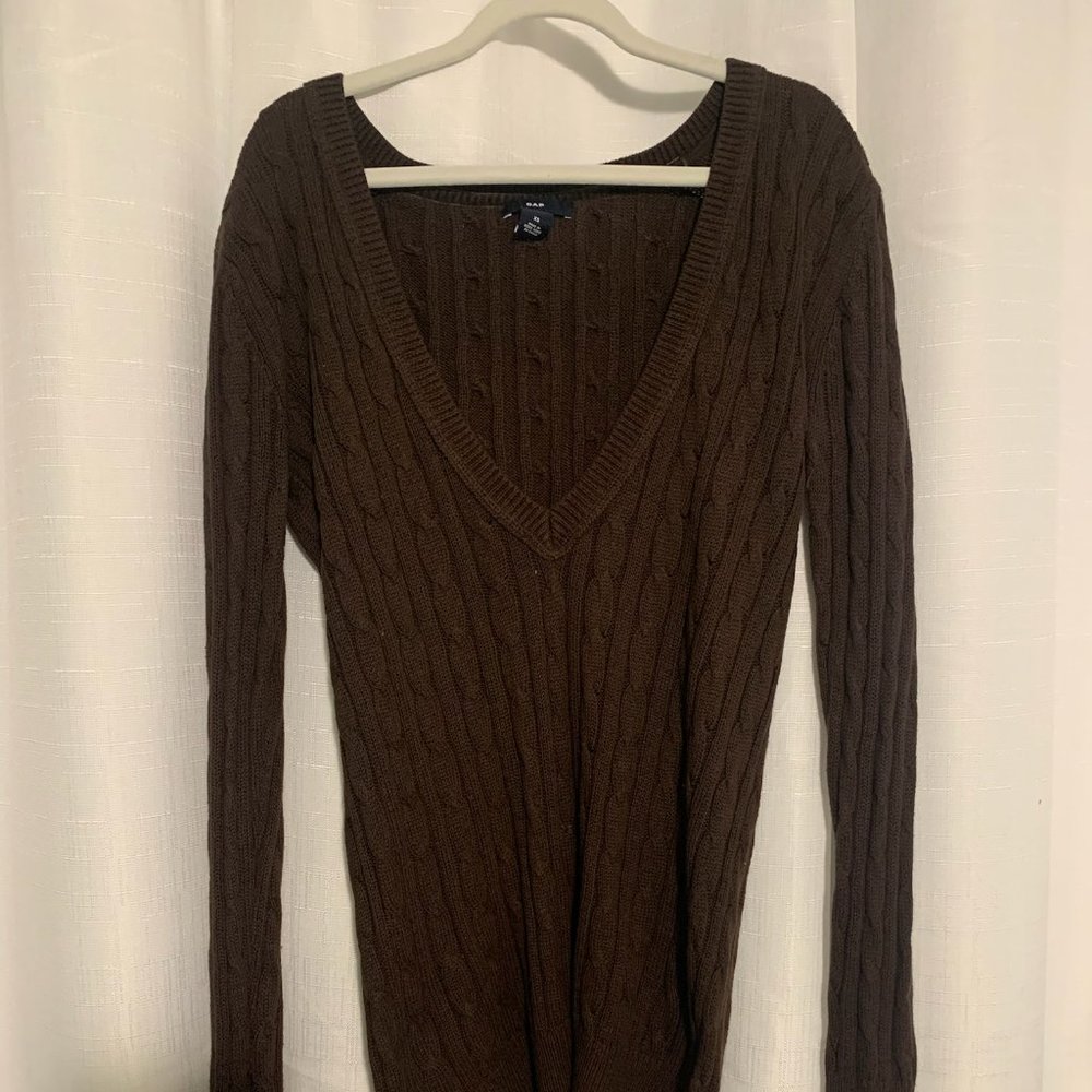 Brown V-Neck Cable Sweater XS